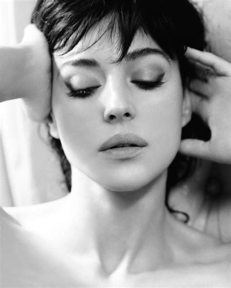 Monica Bellucci, Monochrome, Face, Closed Eyes monica bellucci #