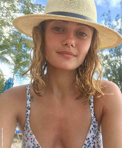 Ella Purnell Nude The Fappening Photo Fappeningbook