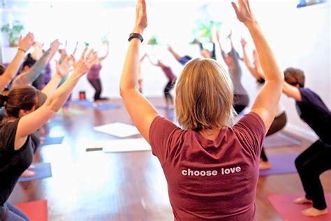 Try These Top Yoga Studios In Minneapolis - CBS Minnesota