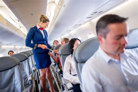 20 things flight attendants are never allowed to do