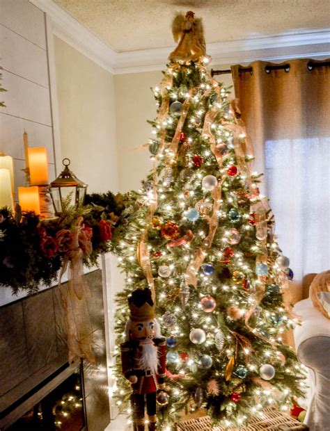 How To Decorate A Victorian Christmas Tree Red Cottage Chronicles