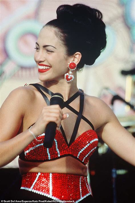 This subreddit is not owned or and i disagree, selena, since her death, has become pretty mainstream. Selena Quintanilla's life will be explored in new Netflix ...