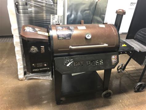 Brand New Pit Boss Pro Series 1100 Sq In Pellet Grill For Sale In