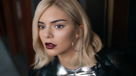 Kendall Jenner Goes Platinum Blonde Starring In New Pepsi Commercial Youtube