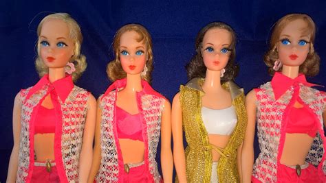 Talking Barbie Nape Curl Version Model 1115 196919701971 Model Barbie Dolls Barbie
