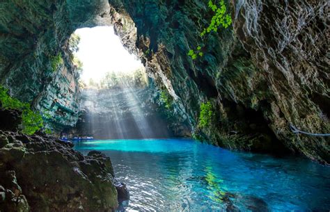 Cool Underwater Caves