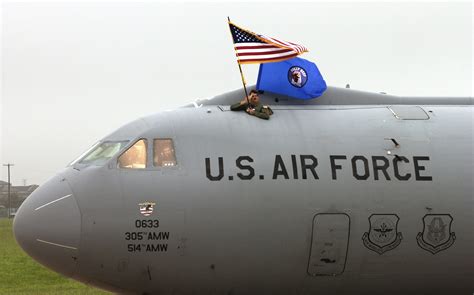 Last Active Duty C 141b Starlifter Makes Final Flight Air Force