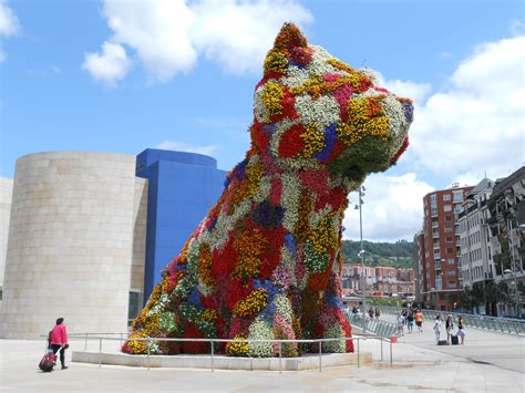 Puppy By Jeff Koons In Front Of Guggenheim Museum Bilbao Origin By