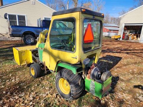 1985 John Deere 420 Lawn Tractor Comes With 47” 2 Fragodt Auction