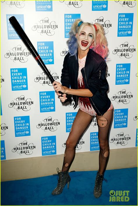 Poppy Delevingne Is Suicide Squads Harley Quinn At Unicef Halloween Ball Photo 3495494 Hugh