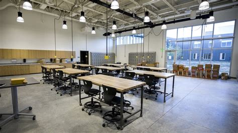 St Clouds New Tech High School Opens With Big Labs Big Tech And An