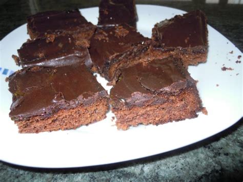 Schokoladenkuchen sind mit die beliebtesten kuchen überhaupt: Schneller, saftiger Schokokuchen - Rezept - kochbar.de