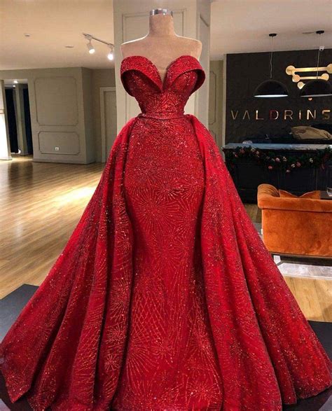 Pin By Jennifer Lo On Gorgeous Gowns Red Lace Prom Dress Red Prom Dress Long Red Prom Dress