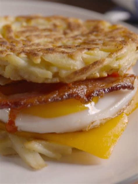 Whether fast and easy breakfast recipes, or your favourite desserts, browse our egg recipe database today and cook up something delicious. 30+ Easy Breakfast Sandwich Recipes - Ideas for Egg Sandwiches - Delish.com