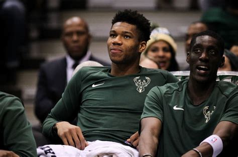 Milwaukee Bucks Dominating With And Without Giannis Antetokounmpo