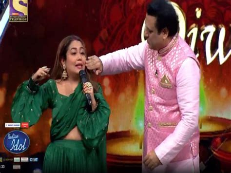 Neha Kakkar Breaks Down In Indian Idol Govinda Wipes Her Tears Watch Video Entertainment News