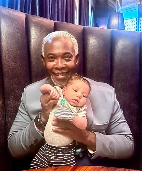 Bishop Dale Bronner Welcomes His 10th Grandchild Naijapage