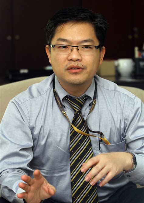 Providing pedestrian facilities paving shoulders road safety audits traffic signs line markings. Miros: Road safety in Malaysia matter of concern | The Star