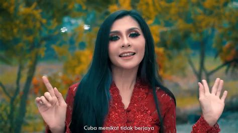 Lagu Raya Aliff Syukri Ft Bella Astillah And Zizi Kirana Youtube