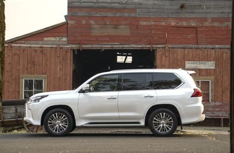 The Best 8 Passenger Suvs Of 2019 Us News And World Report