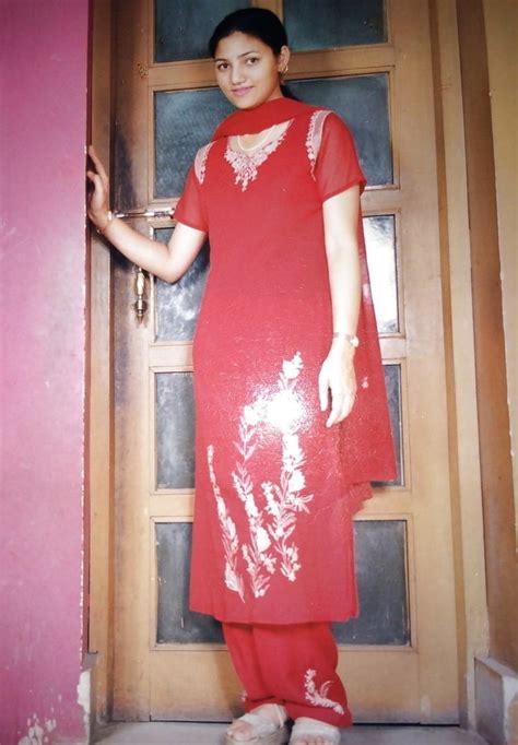 See Muslim Pornstar Of India Salma Khanam 46 Photos Album