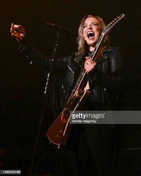 Elizabeth Lzzy Hale Photos And Premium High Res Pictures Getty Images