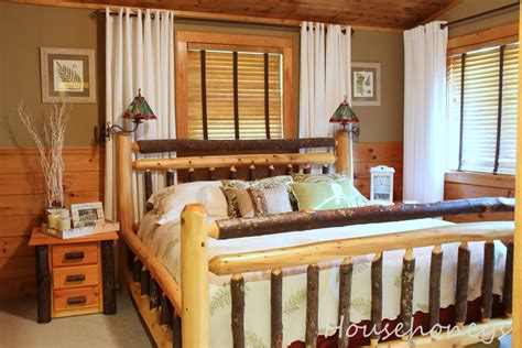 One way to do that: Rustic Decorating, Western Themed Rooms, Man Caves | Fox ...