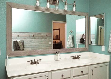 This builder-grade mirror is gorgeous with a custom DIY ...