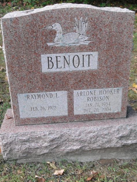Nancy Benoit Grave