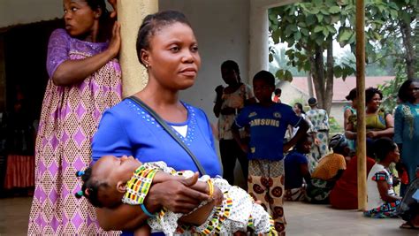Cameroon Anglophone Refugees Flee To Nigeria Amid Ambazonia Separatists Crackdown — Quartz Africa