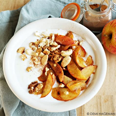Yoghurt met warme appel en kaneel