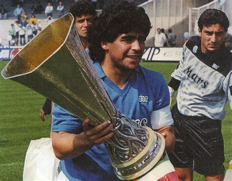 Coppa Uefa 1988 1989 Lapoteosi Del Napoli Di Diego Armando Maradona