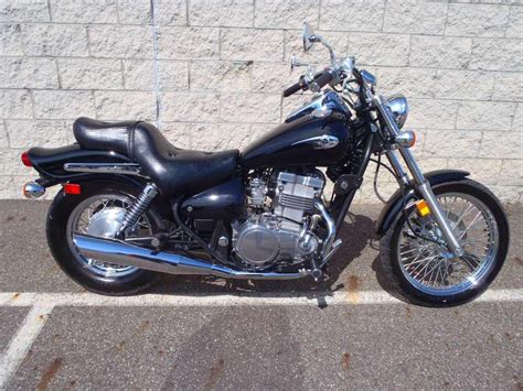 The 900cc bike that has the feel of a bigger ride, and that's not a bad thing. 2008 Kawasaki Vulcan 500 LTD Cruiser for sale on 2040motos