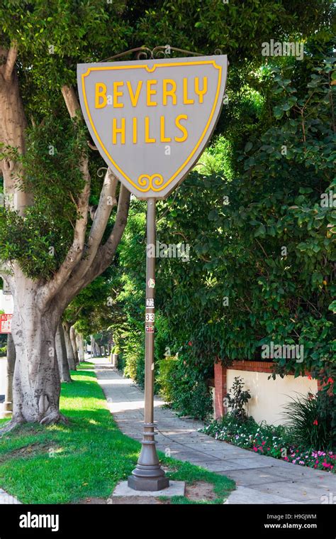 Beverly Hills 90210 Hi Res Stock Photography And Images Alamy