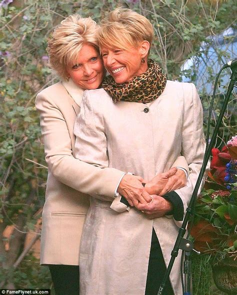Family Ties Star Meredith Baxter Is The Picture Of Happiness As She