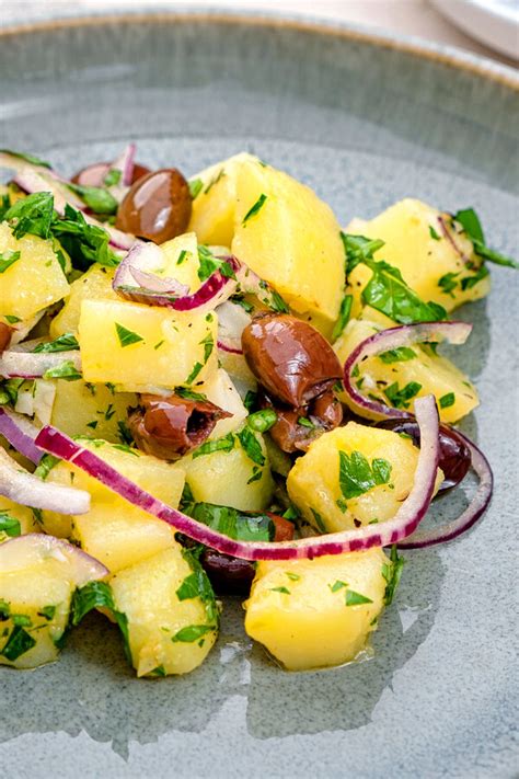 Mediterraner Kartoffelsalat Rezept Gustinis Feinkost Blog
