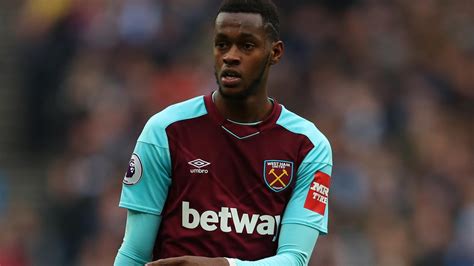 West Ham News Edimilson Fernandes Joins Fiorentina On Loan With Option To Buy Talksport