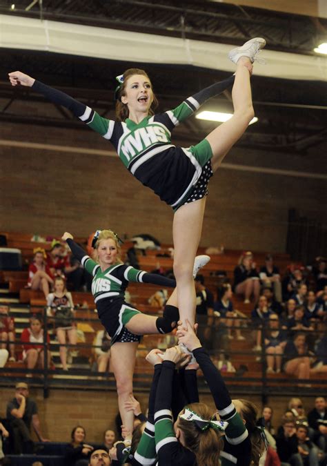 District Cheerleading Competition Photos