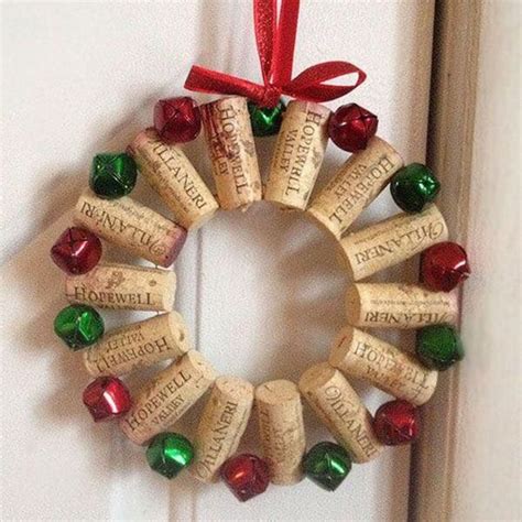 45 mini wine cork diy ideas to christmas ornaments cork crafts christmas wine cork wreath
