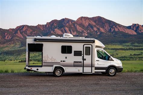 Compact Rv Rentals Small Recreational Vehicles Overland Discovery