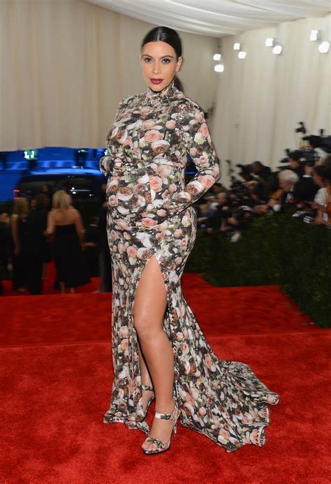 Fotos Los Vestidos Que Kim Kardashian Ha Usado En El Met Gala El