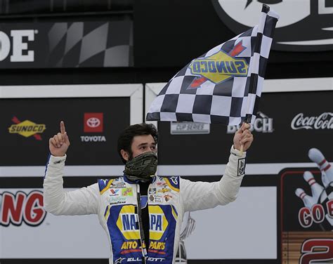 Road King Elliott Wins At Daytona For 3rd Straight Roadie