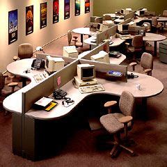 Dabei wird in zwei strukturen unterschieden; Common Call Center Cubicle Layouts | Office furniture ...