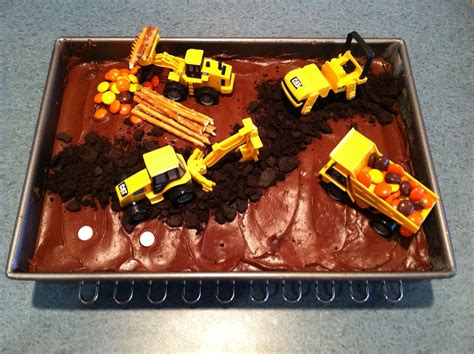 Pin By Carolee Smith On Kiddos Construction Cake Dad