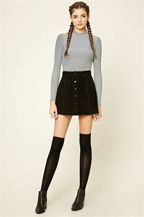 Mini Skirt And Knee Socks Kleding Mode Stijl Kleren