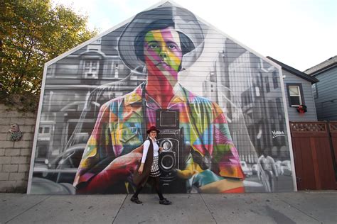 12 Street Art Murals to See in Chicago’s Wicker Park Neighborhood