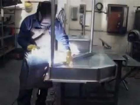 Descubrí la mejor forma de comprar online. Cocinas industriales: Pallomaro Colombia fabrica mesas en ...