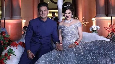yuvika chaudhary prince narula s wedding reception videos highlight fairytale romance—watch