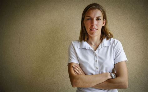 Stephanie frappart is a french football referee. Supercoupe d'Europe : la Française Stéphanie Frappart, 1re femme arbitre d'une rencontre ...