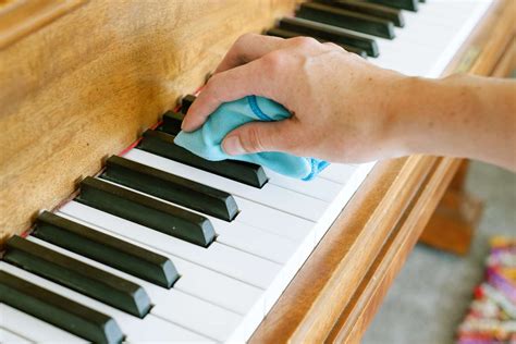 How To Clean Piano Keys